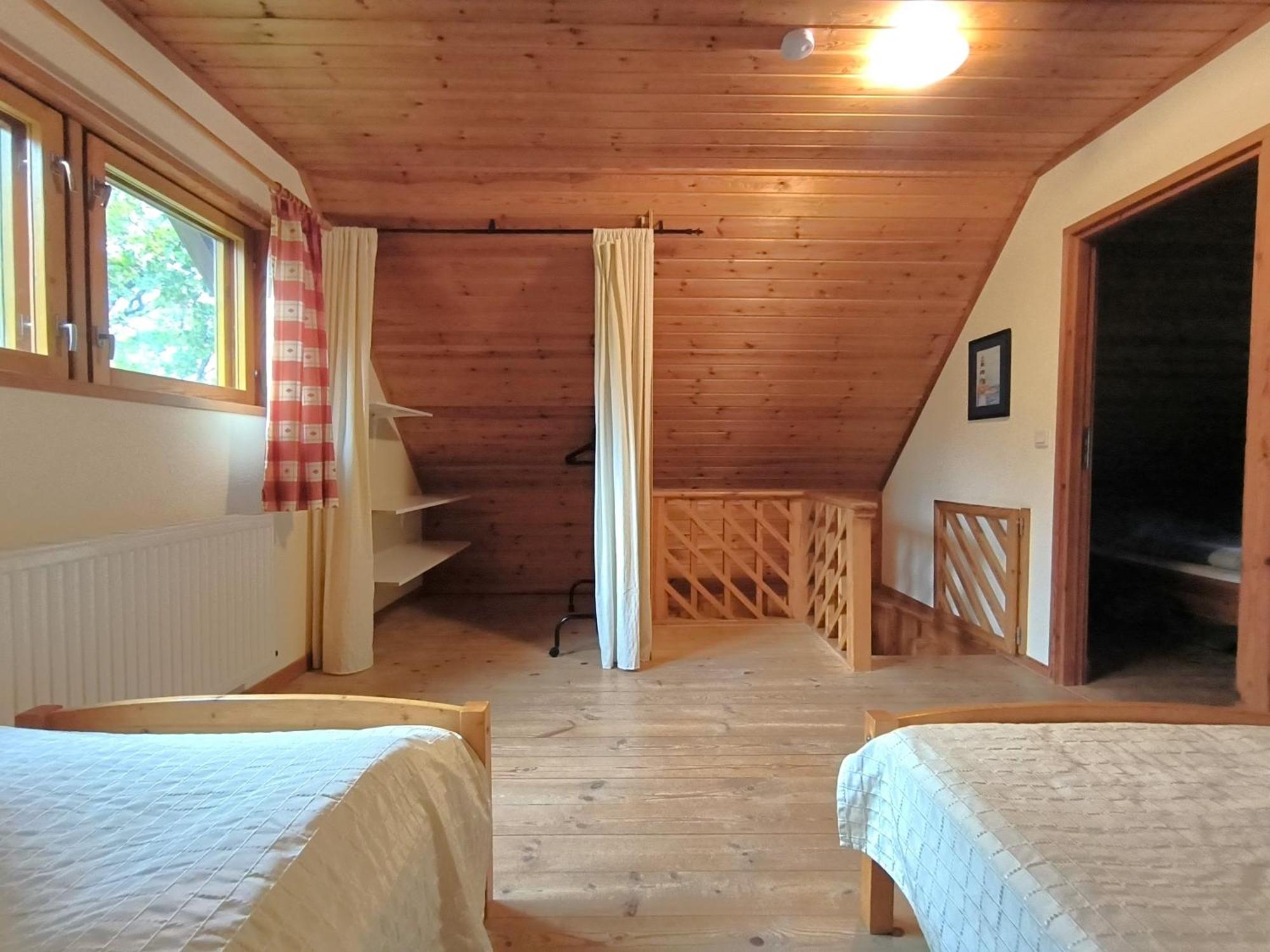 Ulmenhof Melfsen - Gemuetliches Ferienhaus Auf Dem Bauernhof Oeversee Luaran gambar