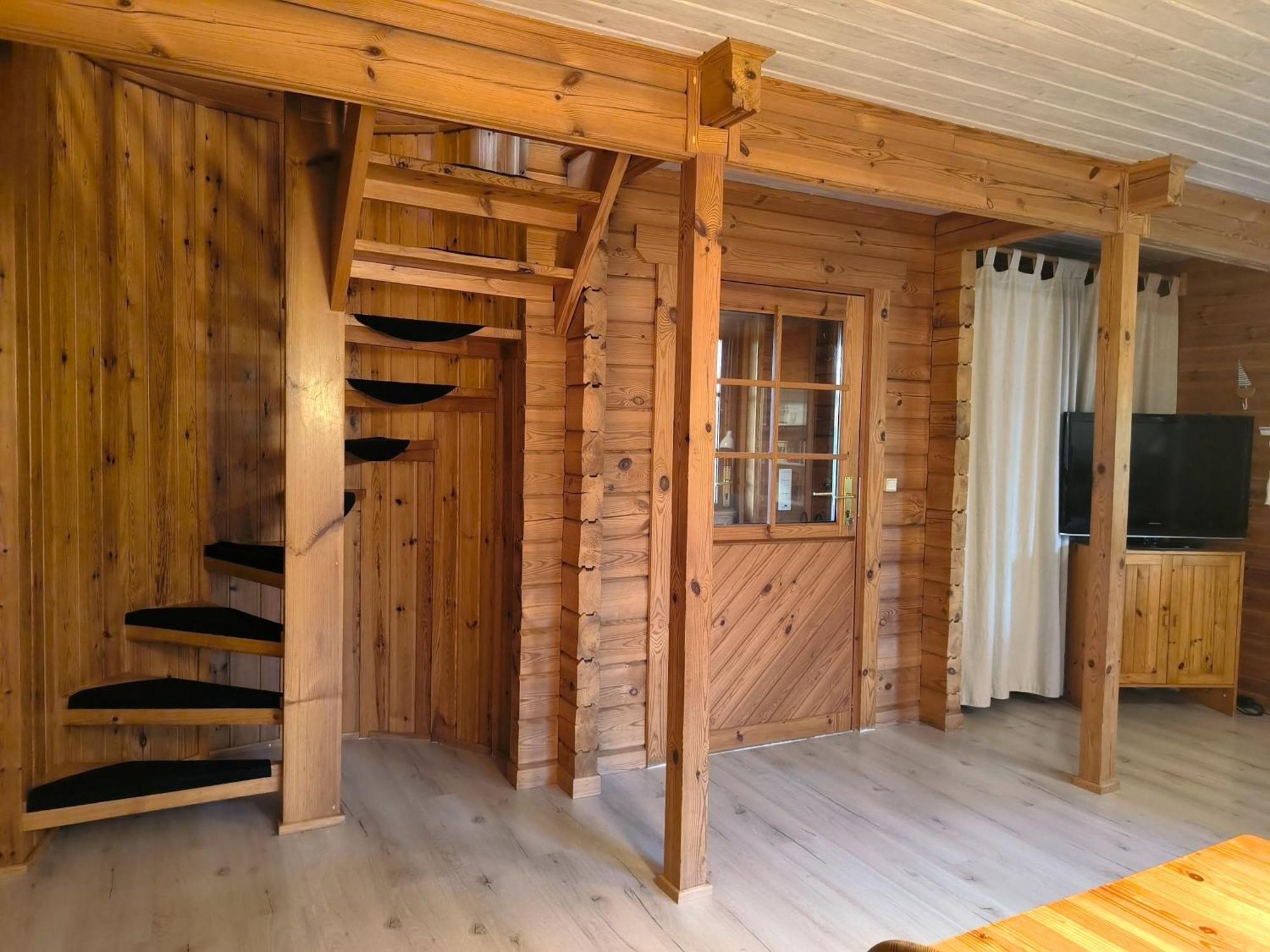 Ulmenhof Melfsen - Gemuetliches Ferienhaus Auf Dem Bauernhof Oeversee Luaran gambar